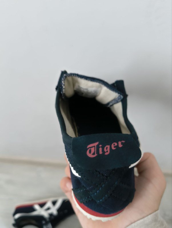 Кроссовки onitsuka tiger винтаж размер 39 4
