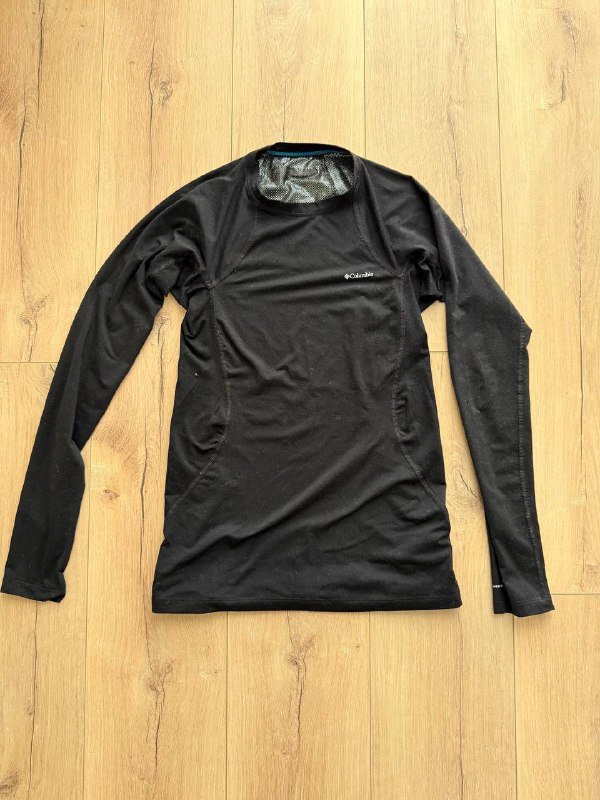 Мус пенка, лак для волос, пуховик Puma, термо кофты Columbia, ботинки, чехол для спонжа, ночнушка, чехол на фотоаппарат, колготы, кофта Ace 4