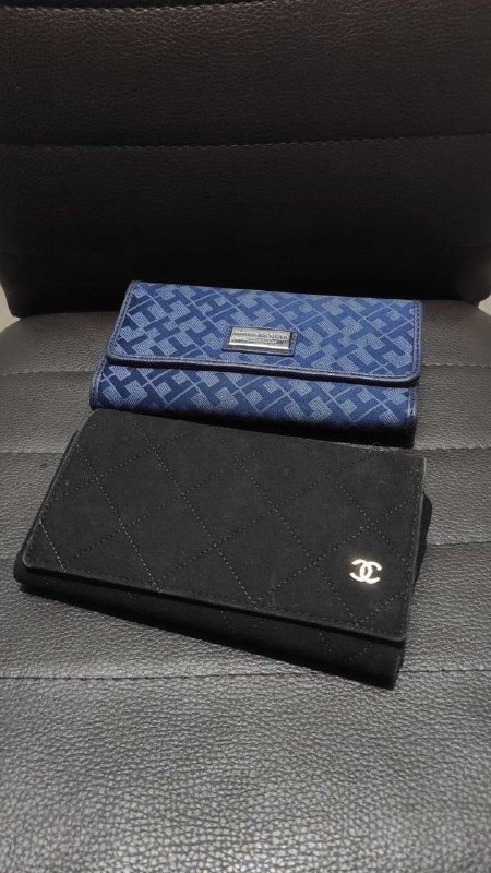 Платье ibiza, платье, свитшот zara, джинсы hm, штаны calzedonia, рубашка Bali, шорты cece, туалетная вода floral defacto, кошелек Tommy Hilfiger, футляр для очков Chanel 9