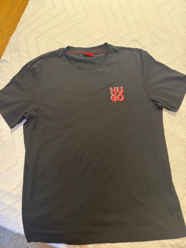 костюм Armani, костюм Hugo, футболки, кофта Nike, шорты 4