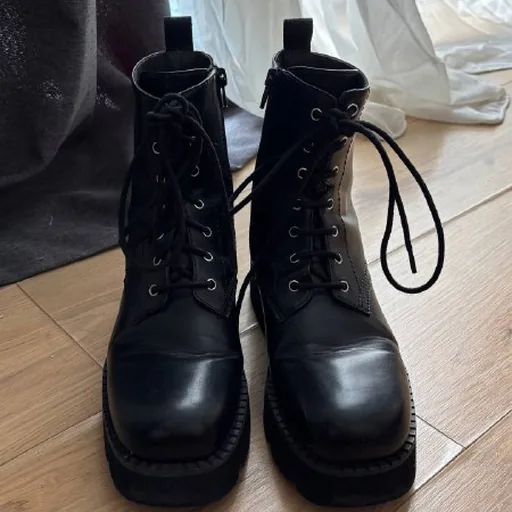 Ботинки Charles & Keith
