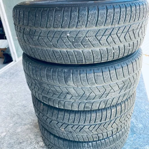 Автошины Pirelli Scorpion Winter 235/60 R18