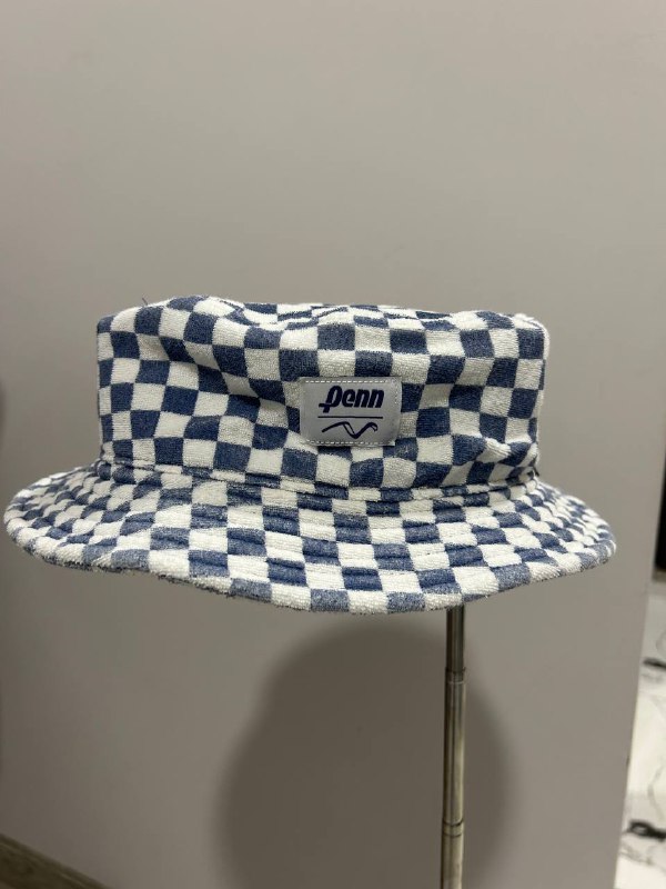 Куртка Lee, Купальник Oysho, Панамка Vans 2