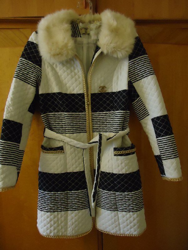 Полупальто, жакет, капюшонка, джинсы, платье