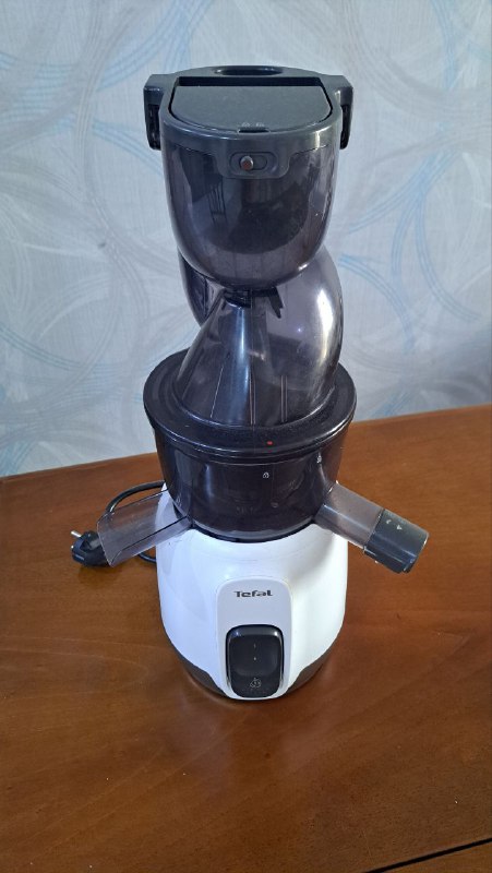 Шнековая соковыжималка Tefal Ultra Juice ZC600138 3