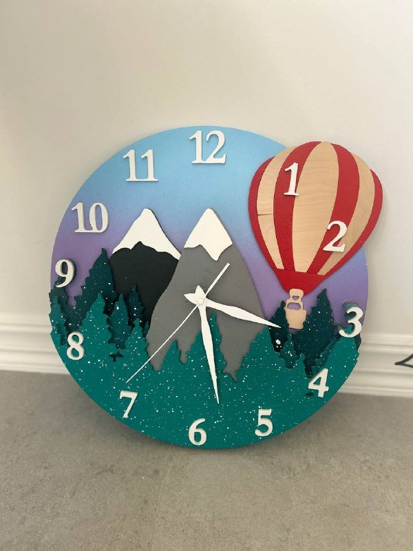 Часы ручной работы из фанеры