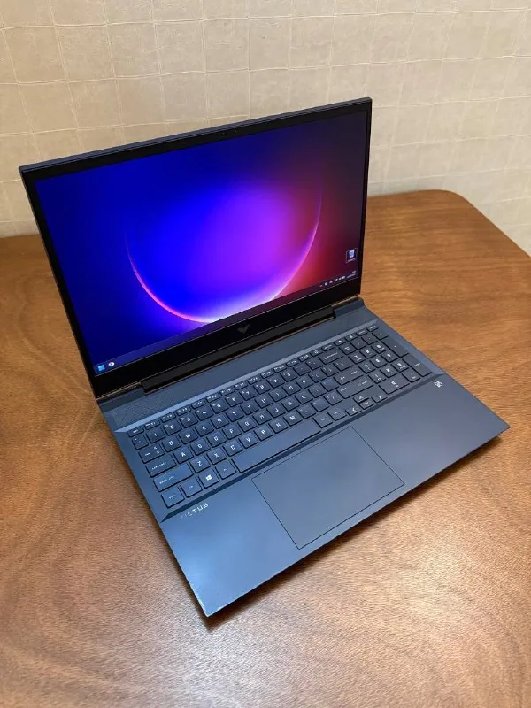 Victus by HP Laptop 16-d0013dx 1