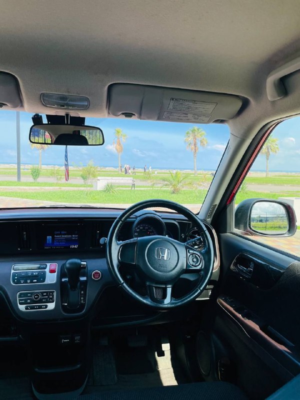 Honda N-One Premium красный автомобиль 4