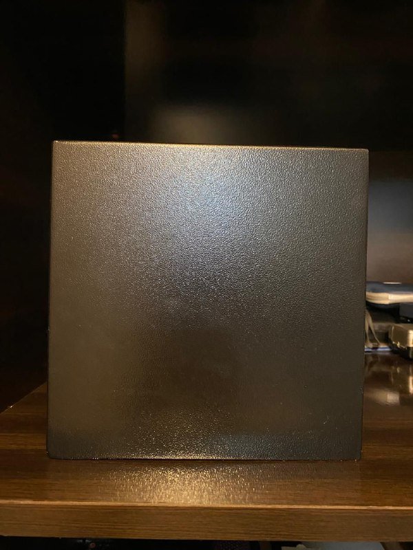 Электронный сейф Intelligent Electronic Safe 4