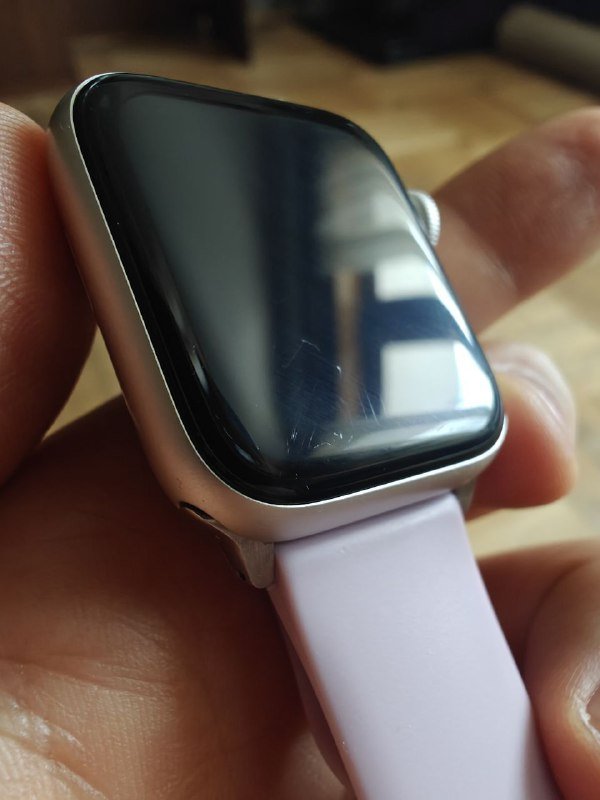 Apple Watch SE2 40mm с ремешком и зарядкой 5