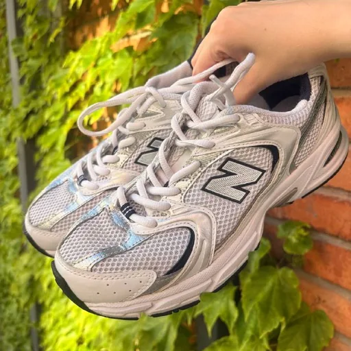 New Balance 530