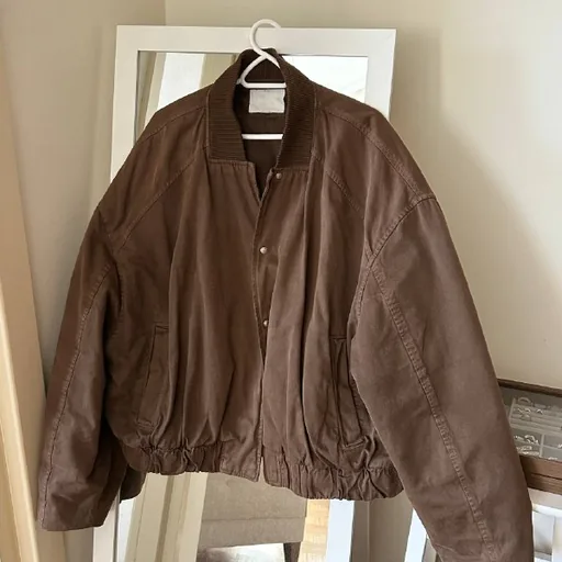 Коричневый бомбер Zara