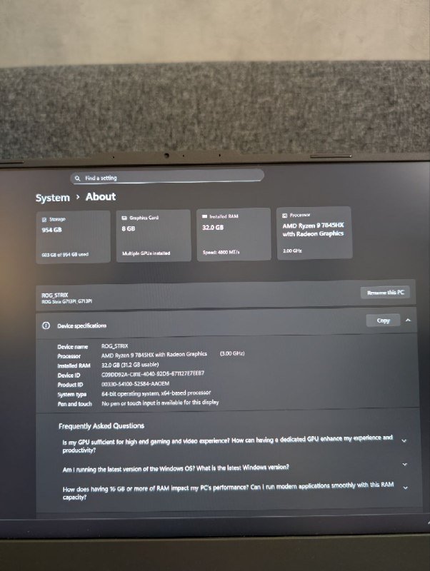 Ноутбук Asus rog strix g713pi, джойстики, мышка 7