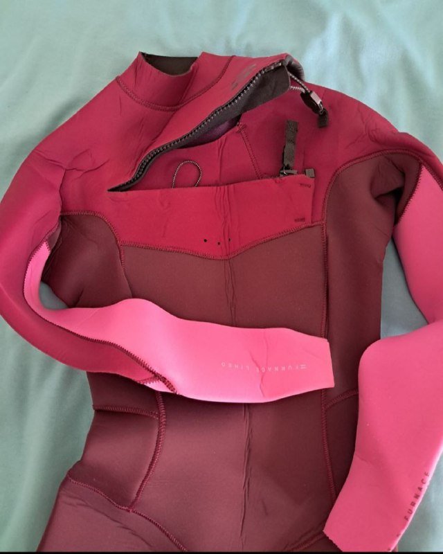 Женский гидрокостюм Billabong Synergy 4/3 S-M 3