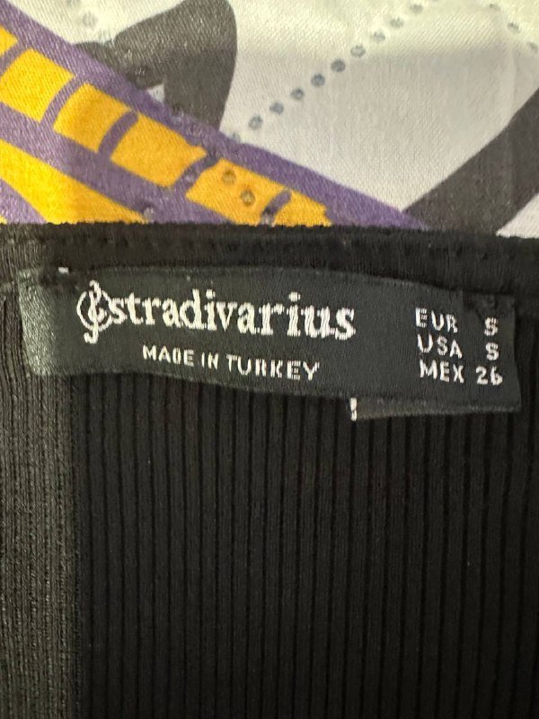 Кофточка Stradivarius черная новая 2