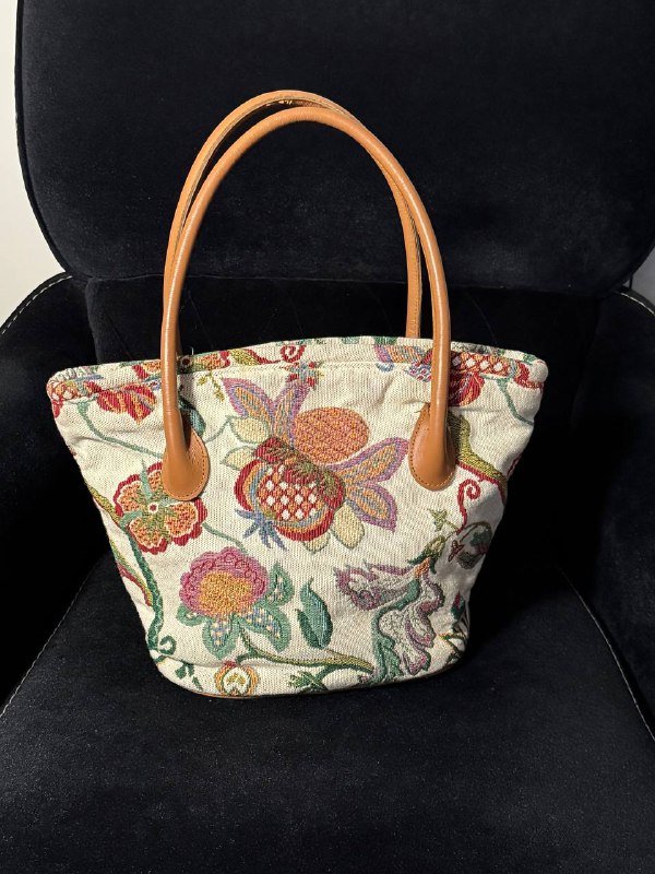 Винтажная сумка, сумка Mango, детские джинсы Zara, сарафан Stradivarius, платье Stradivarius, шорты Stradivarius, джинсы Mango, юбка Zara, юбка American Apparel
