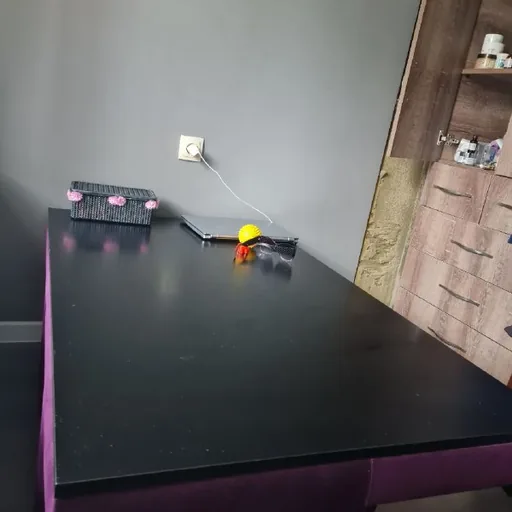 Стол