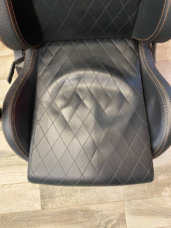 Компьютерное геймерское кресло Cougar ARMOR S black 3