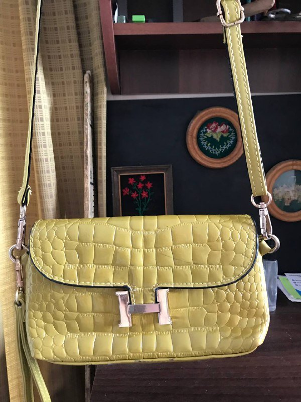 Удлинитель, женская куртка, мужская куртка, гриль бутербродница, крем, вязаный джемпер, электрочайник, дамская сумочка 8