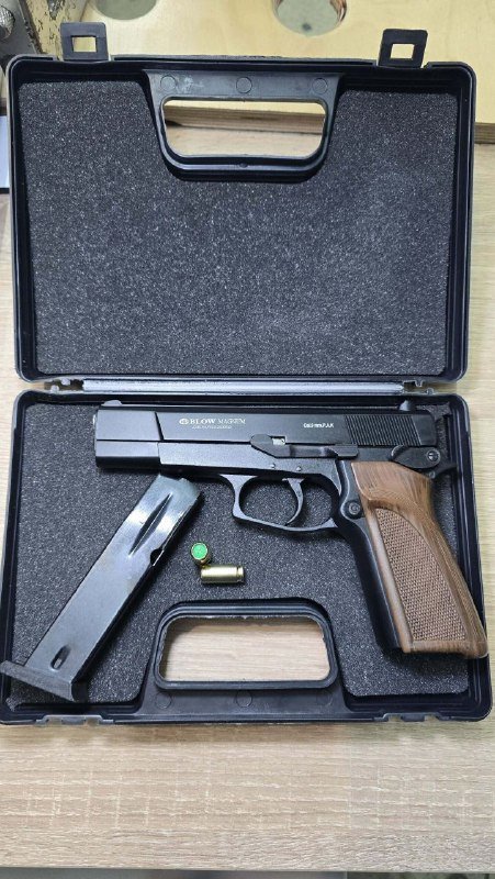 Страйкбольный сигнальный пистолет Blow Magnum Call 9mm