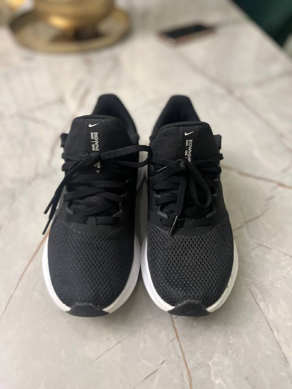 Nike обувь оригинал, размер 38, пуховик классного качества