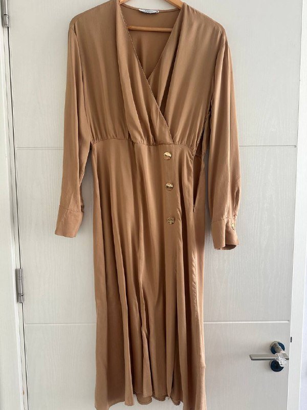 Платье, куртка, пальто, сланцы, детские сапоги