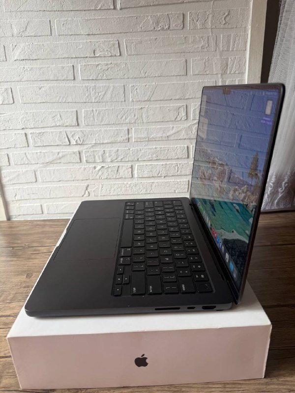 Macbook Pro 14 Inch 2023 M3 Pro 36GB 512GB 6