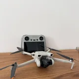 DJI Mini 3, MacBook Air M1 2020, PlayStation 5 4