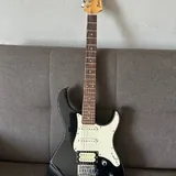 Электрогитара Yamaha Pacifica 112J 1