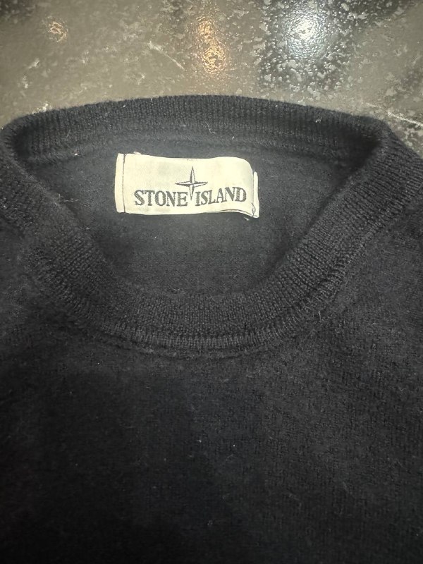 Черный свитер Stone Island 3