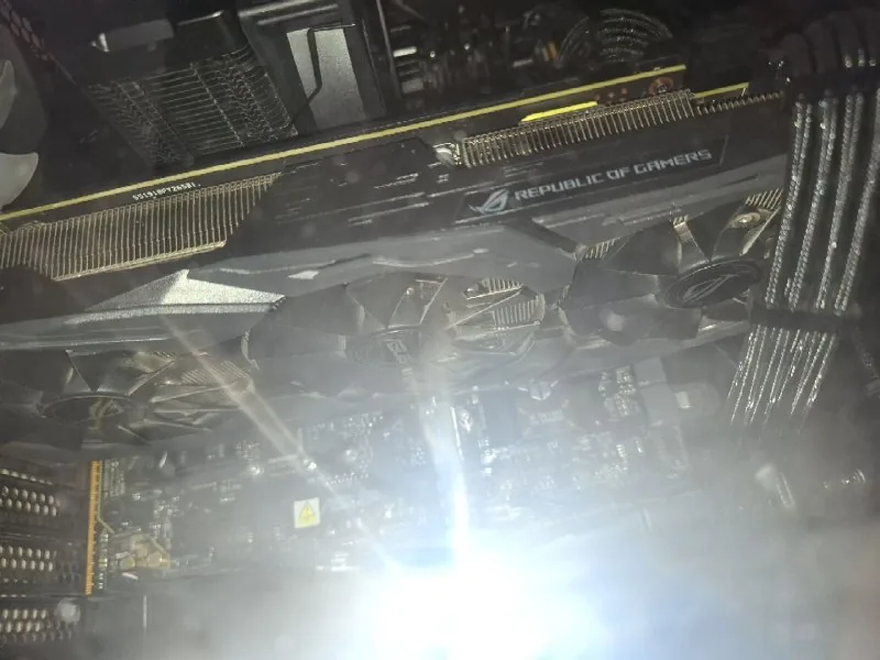 GTX 1070 Strix 1