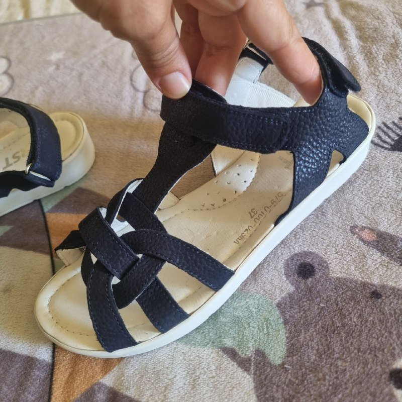 Кожаные босоножки 37 размера, кроссовки 37 размера 3