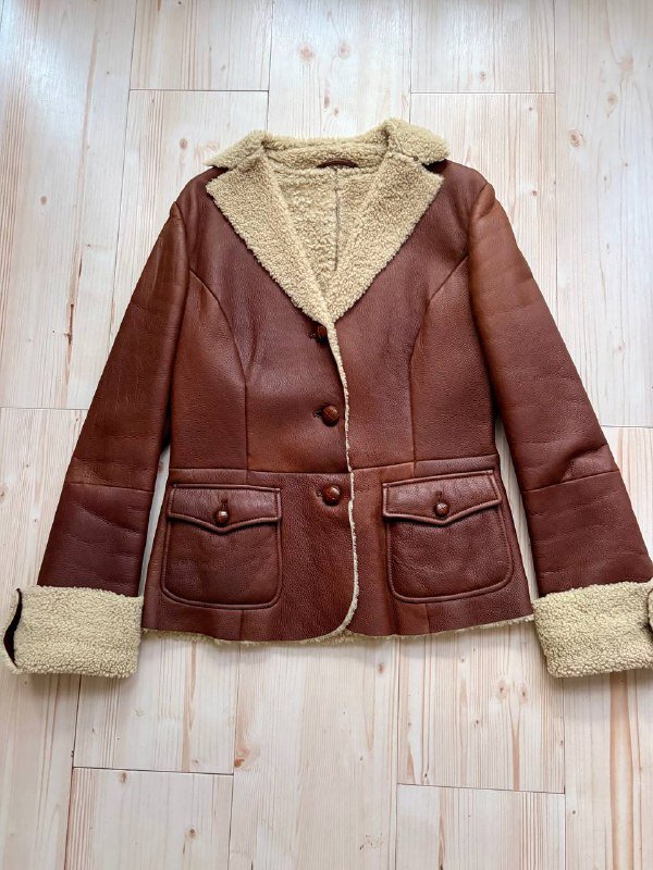 Дубленка Max Mara Weekend р.S-M натуральная овечья кожа