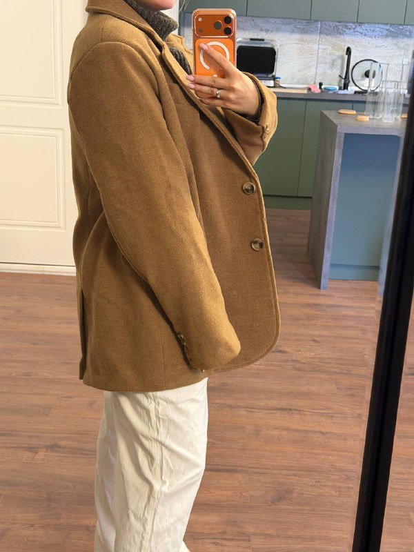 Пальто 44, 46, 48 размер 3