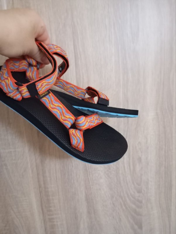 новые Teva 40/41 размер