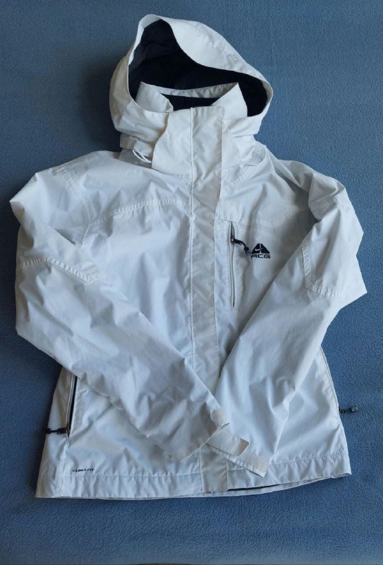 Горнолыжная куртка с жилеткой М