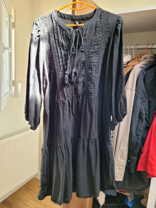 платье, блузка, юбки, обувь из натуральной кожи