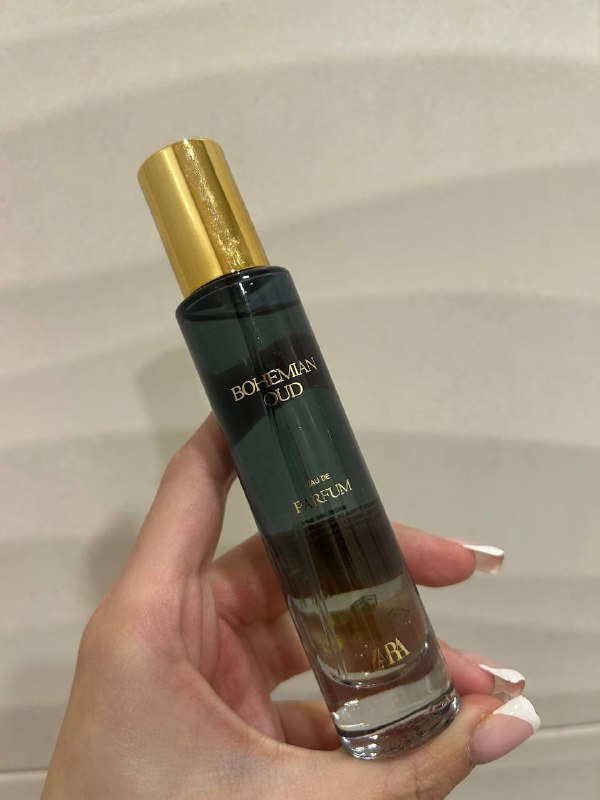 Кроссовки Reebok Zig Kinetica 2.5 Edge Winter, Платье new look, Рубашка maag, Духи Zara bohemian oud, Кепка Levi’s 4