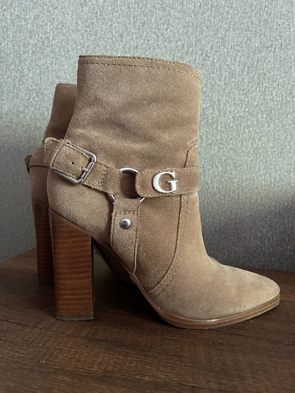 сапоги Guess 39 размер