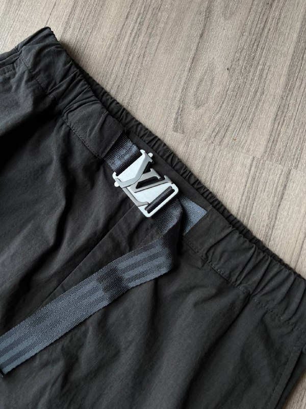 Брюки Louis Vuitton 3
