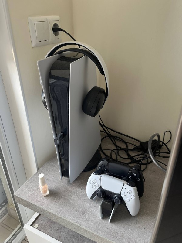 PS5, геймпад, докстанция, наушники