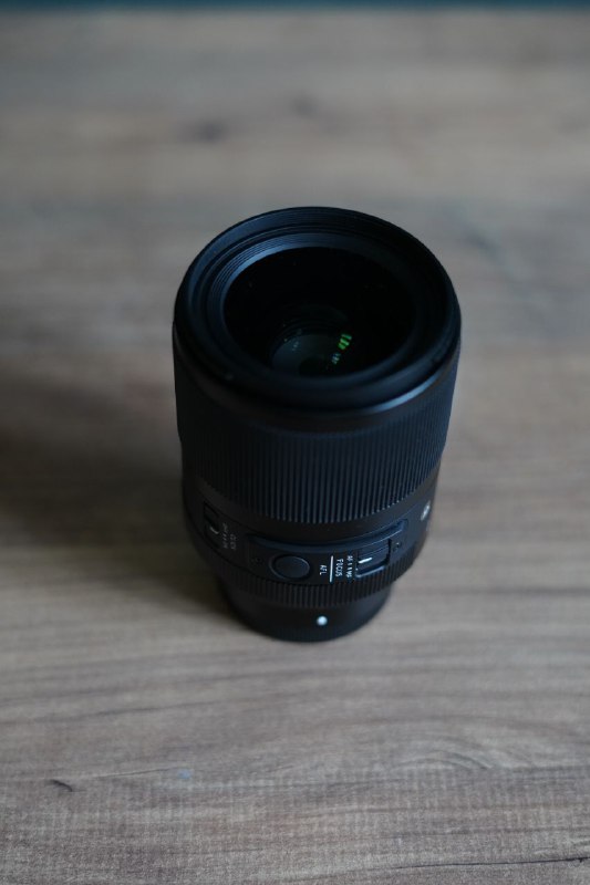 Линза Sigma 35mm F/1.4 для фотоаппарата Sony 2
