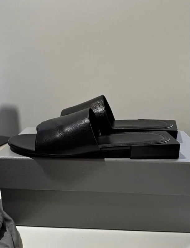 Черные кожаные мюли Balenciaga 4