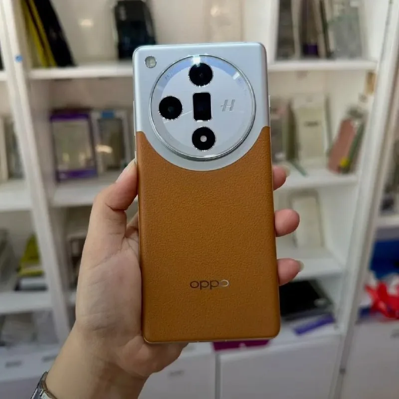 Смартфон Oppo 1