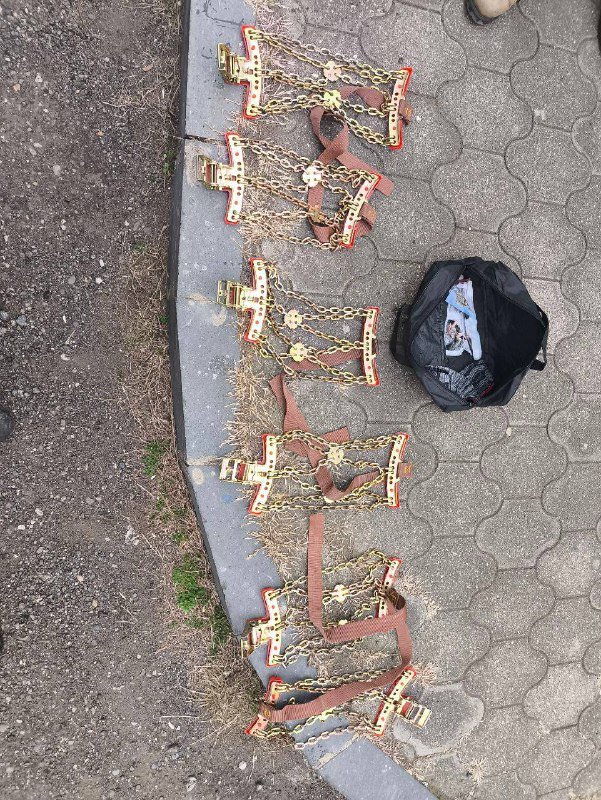 комплект быстросъёмные цепи с шипами для автомобиля