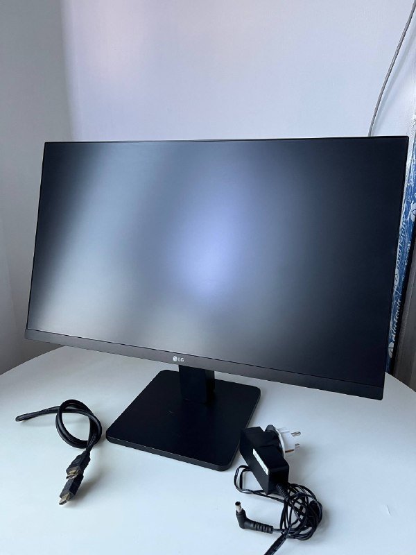 Монитор LG 24 дюйма IPS FullHD