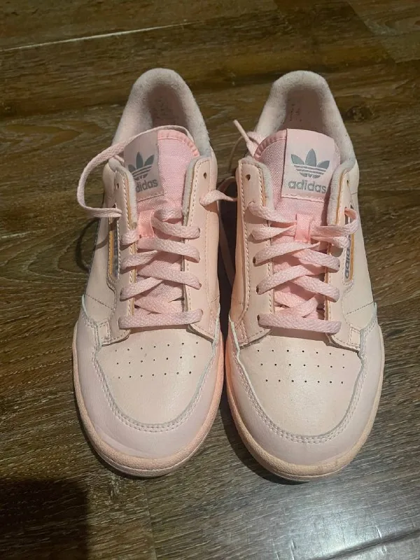 Женские кроссовки Adidas Originals Continental 80 1