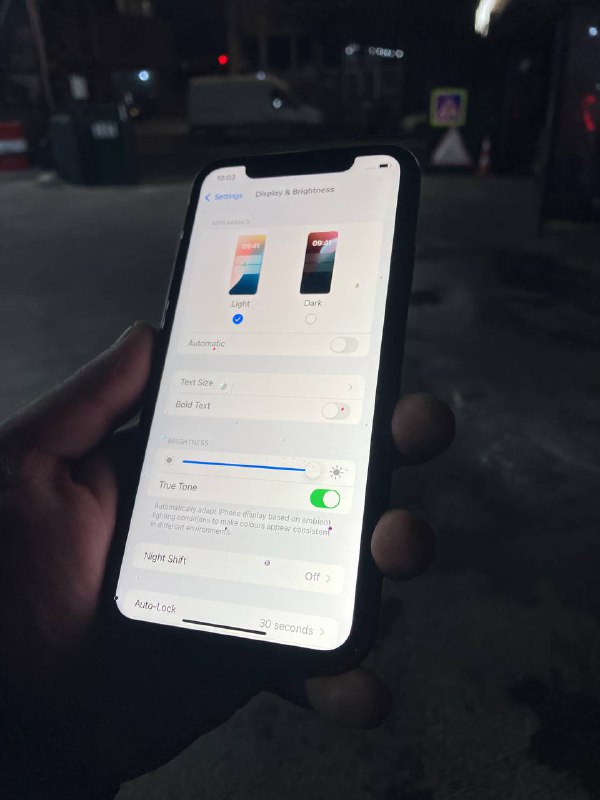 iPhone 13mini 128GB Blue, iPhone 11 64GB Red 3