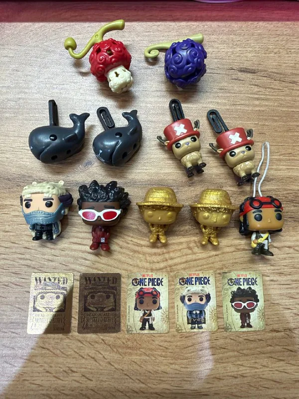Фигурки Kinder JOY One Piece, VS504 и VS513 Gold 1