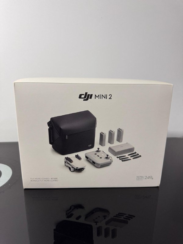 DJI Mini 2 Fly More Combo дрон, пульт, аккумуляторы, аксессуары